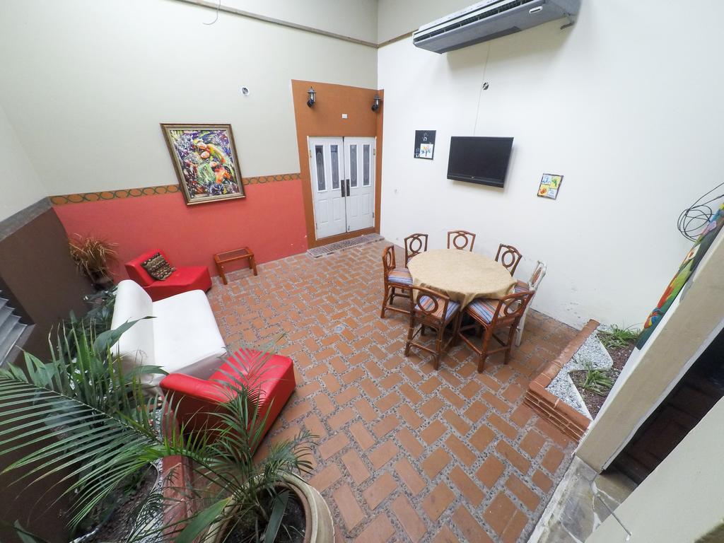 Hotel Casa Maria San Pedro Sula Exterior photo
